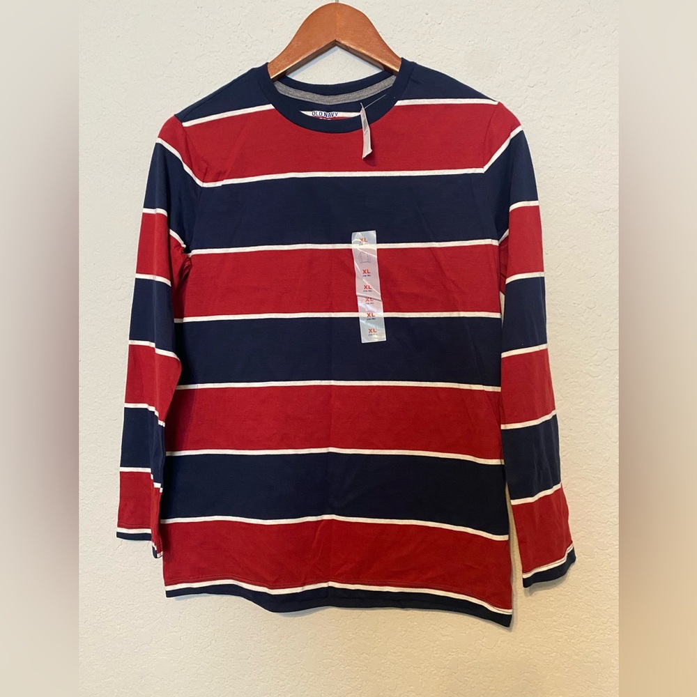 Old navy boys stripped T-shirt